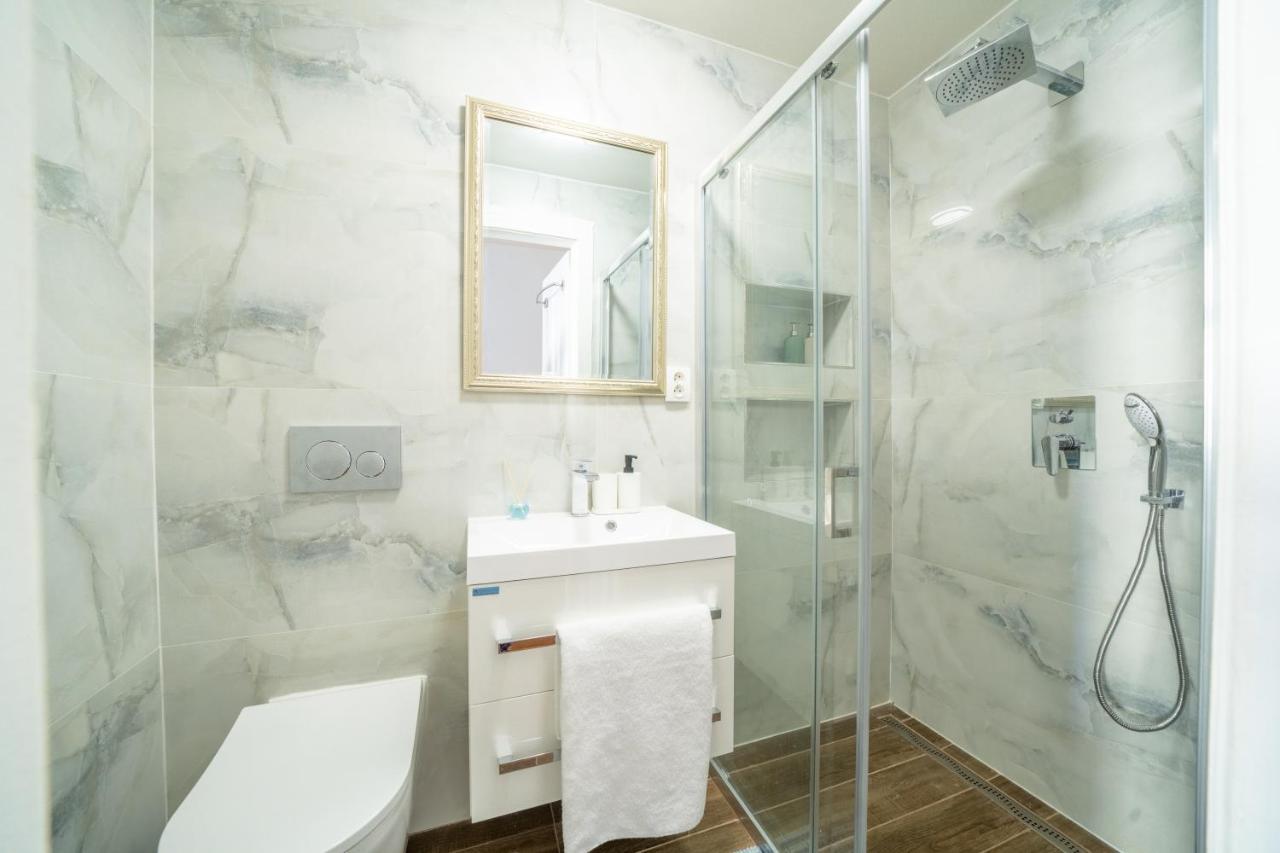 Exclusive With A View Of Castle And Vltava River Appartement *