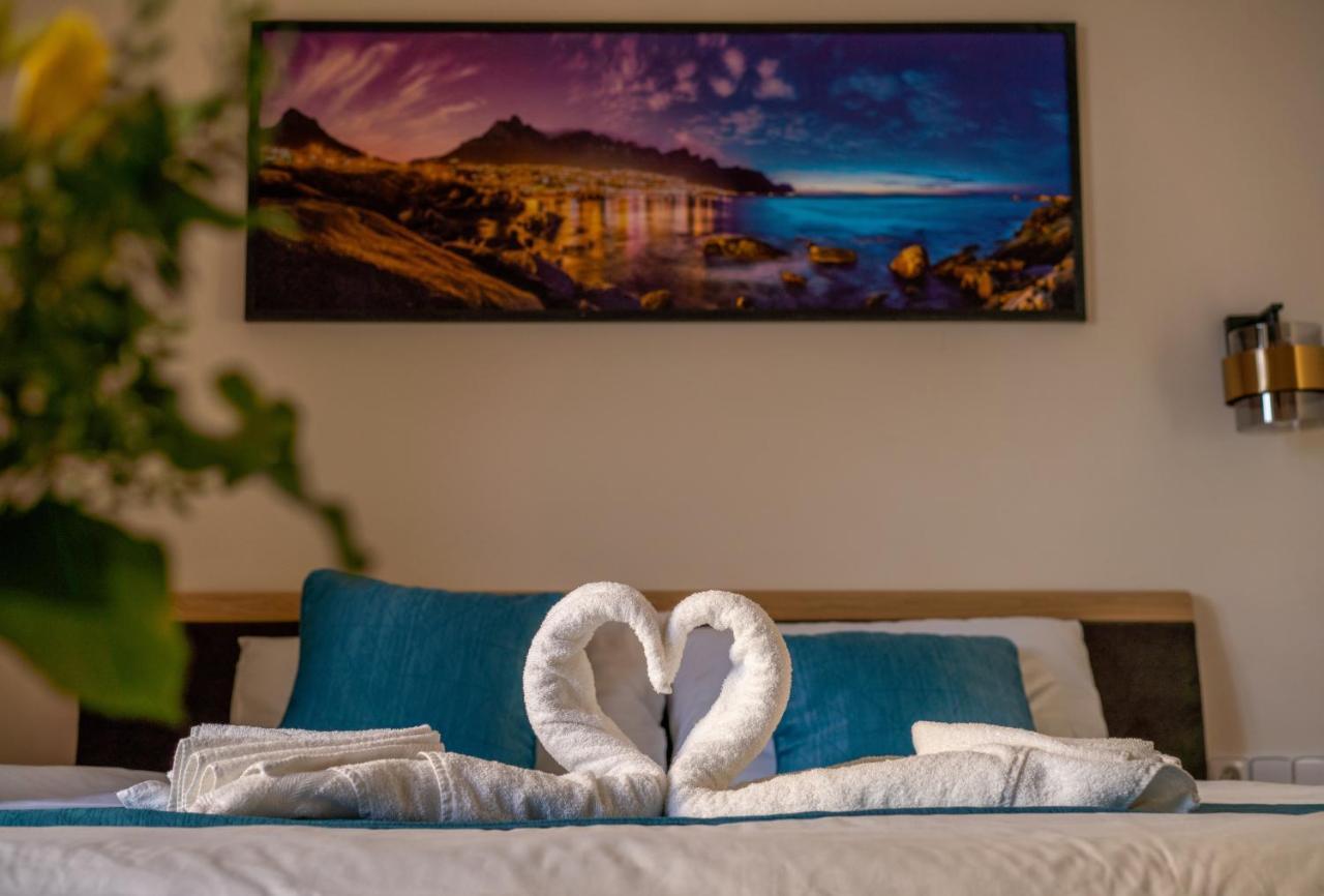 Exclusive With A View Of Castle And Vltava River Praag