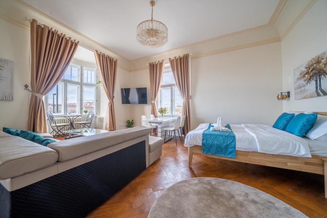 Exclusive With A View Of Castle And Vltava River * Praag