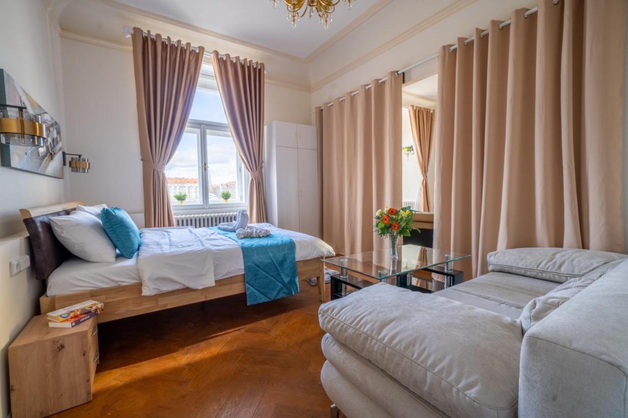 Appartement Exclusive With A View Of Castle And Vltava River Praag