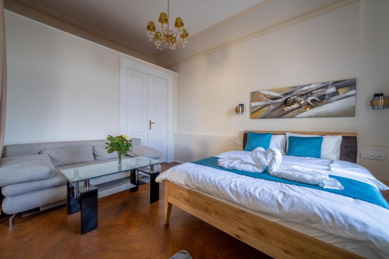 Appartement Exclusive With A View Of Castle And Vltava River